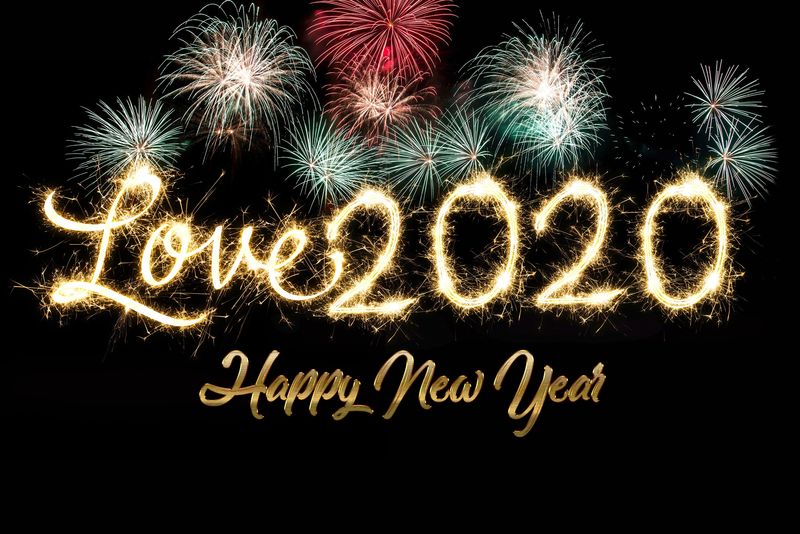 贺卡2020新年快乐-2020年新年快乐背景金光闪闪的文字2020年新年快乐
