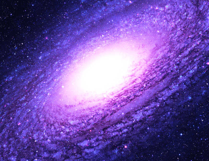 紫色的螺旋星系