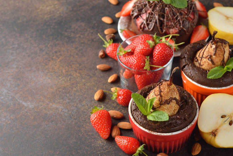 巧克力焗梨糕点