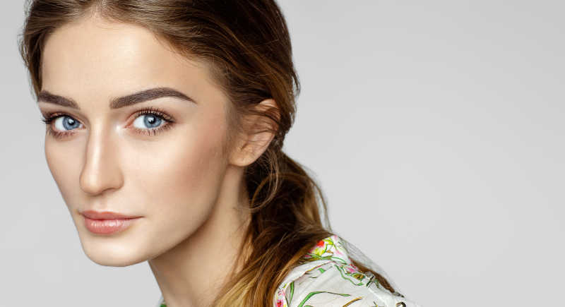 面部自然洁净皮肤美人写真