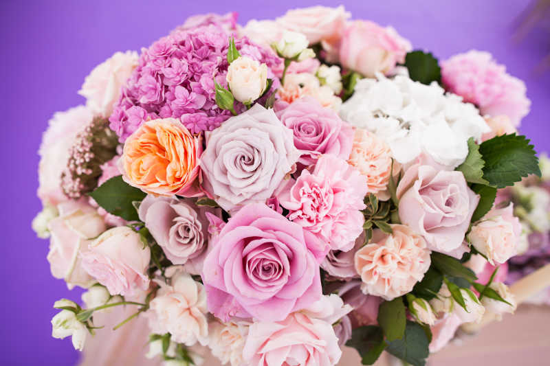 漂亮的婚礼花球