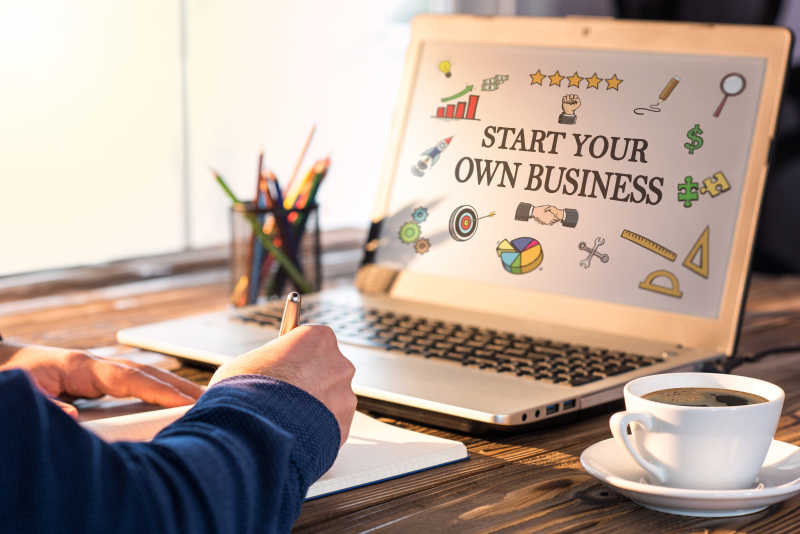 笔记本电脑上显示开始自己的经营理念