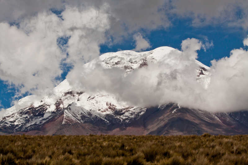 厄瓜多尔最高的山
