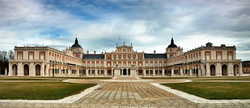 皇家建筑马德里正面全景