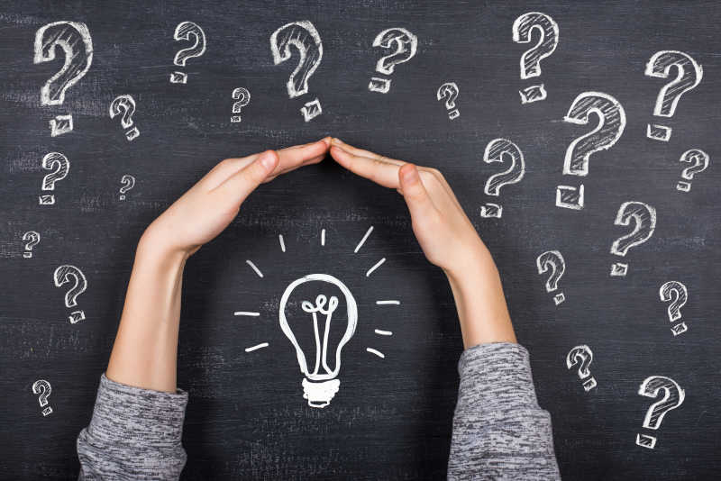 保护自己的灵感灯泡概念