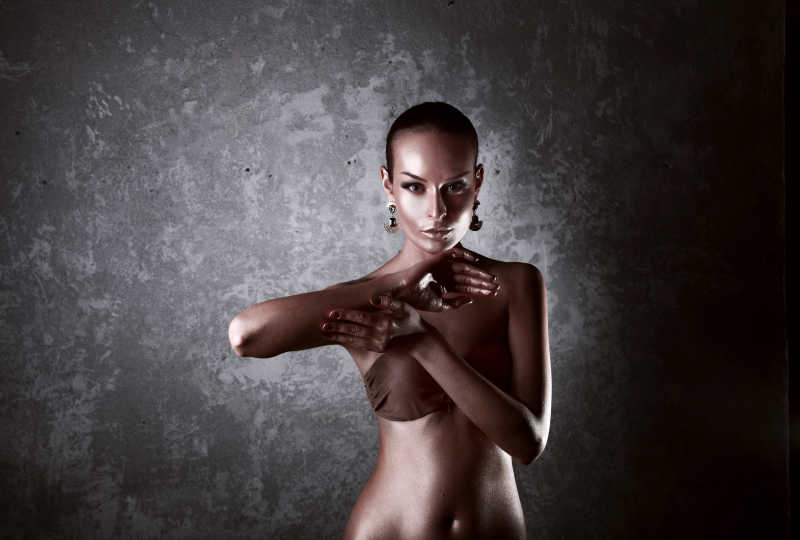 性感完美妆容的模特肖像