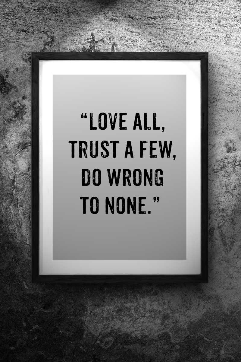 写有字母的框架特写