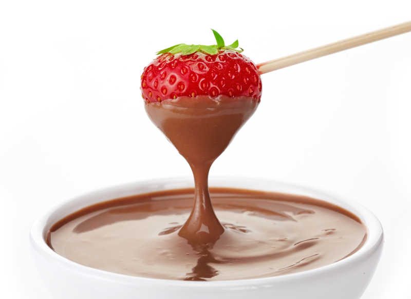 香甜的草莓和巧克力特写