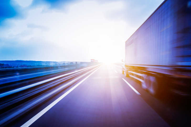 公路集装箱卡车