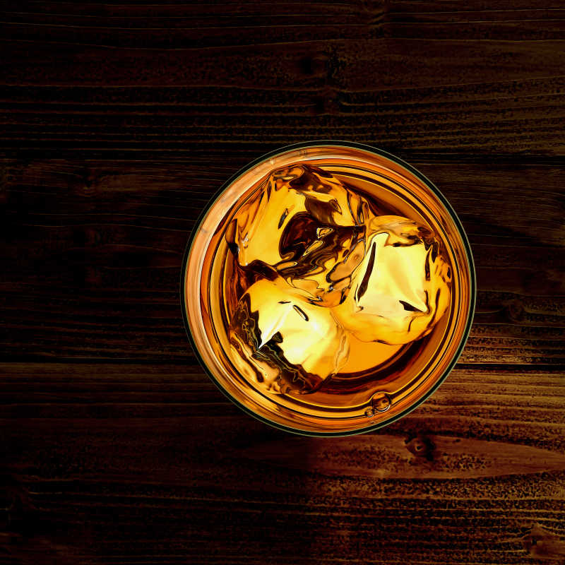 威士忌酒杯