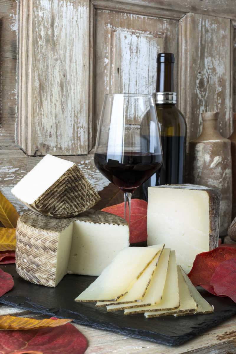 葡萄酒与奶酪