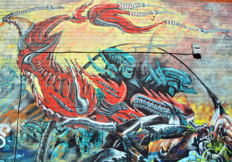 外星人街头艺术背景