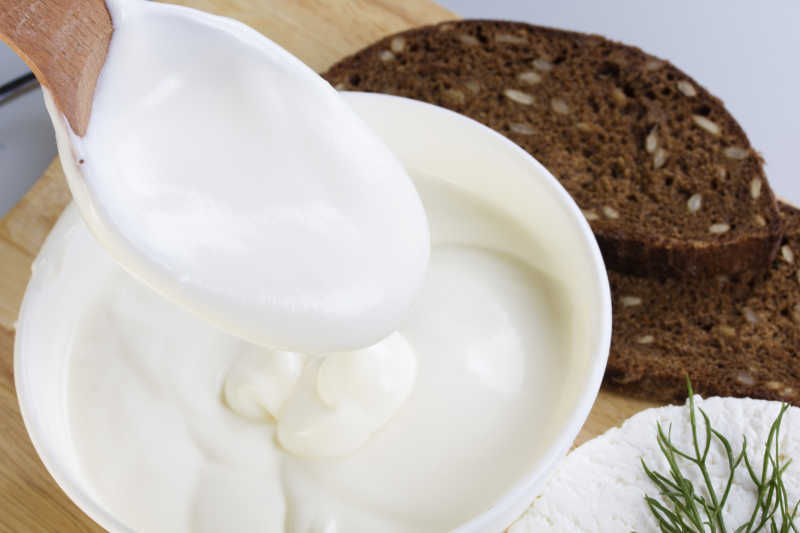 酸奶油和夸克酸成分