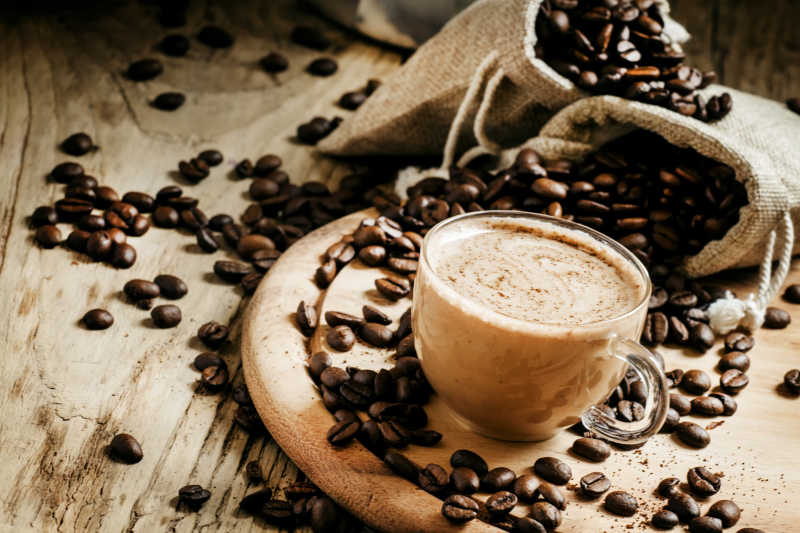 咖啡牛奶咖啡壶啡豆