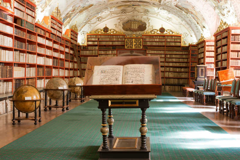 古典图书馆