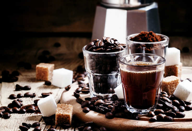 咖啡豆磨成咖啡粉