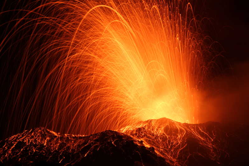 火山爆发图片唯美图片
