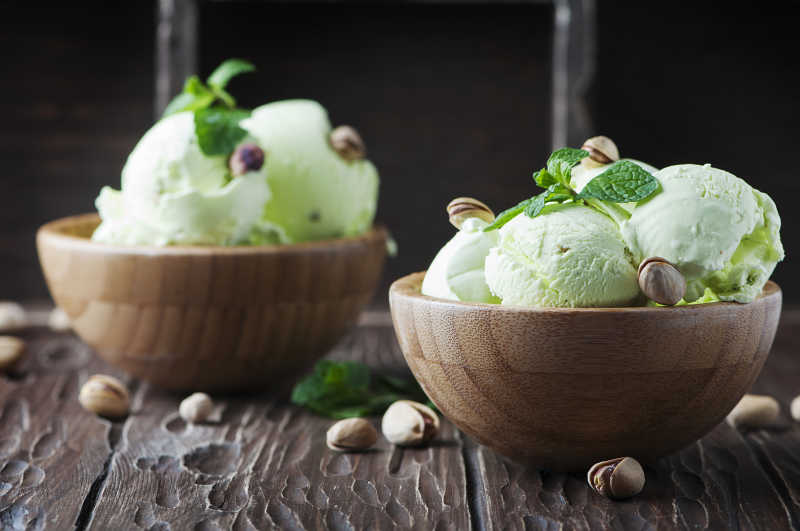开心果冰淇淋薄荷和坚果