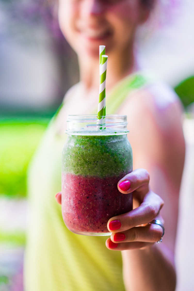 五颜六色的冰沙