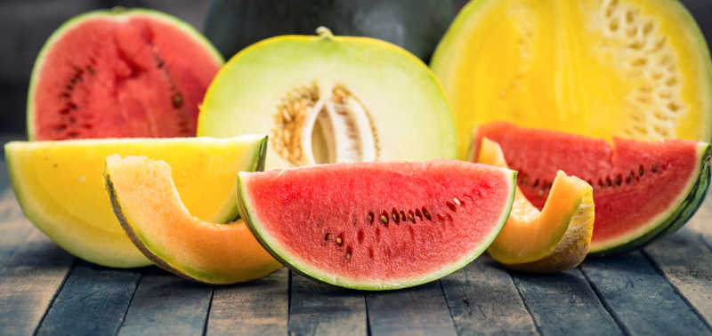 新鲜西瓜和甜瓜