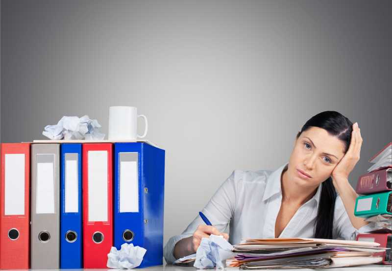 繁忙的业务女商人