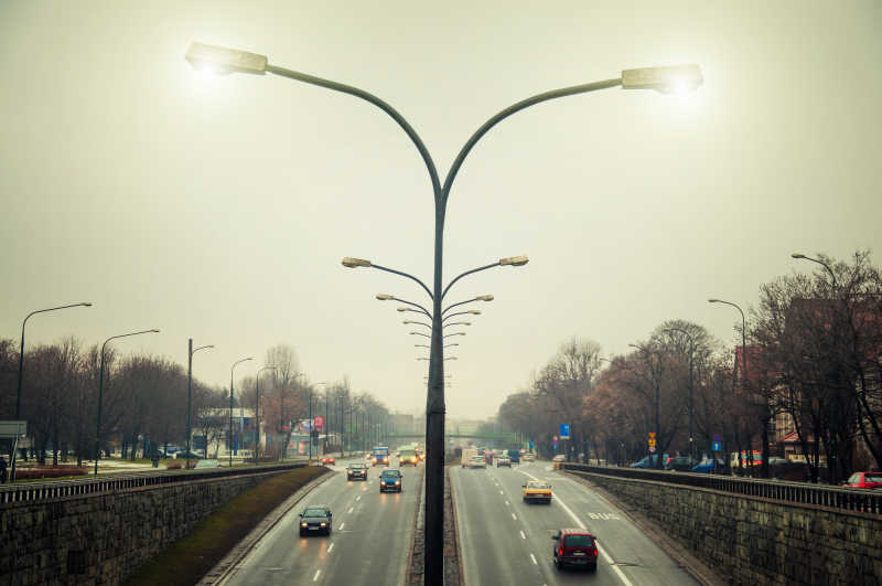 路灯系列-街道与桥上的路灯图片-高清图片-图片素材-寻图免费打包下载