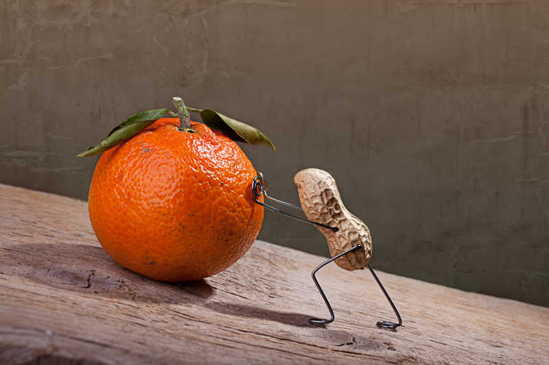 花生先生推重橙前进