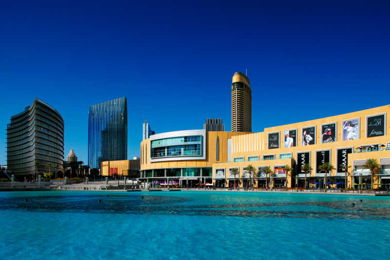迪拜购物中心和迪拜音乐喷泉
