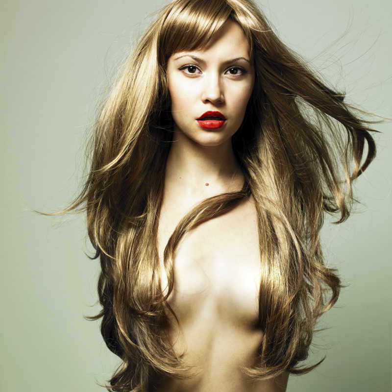 性感的美女秀发时尚写真