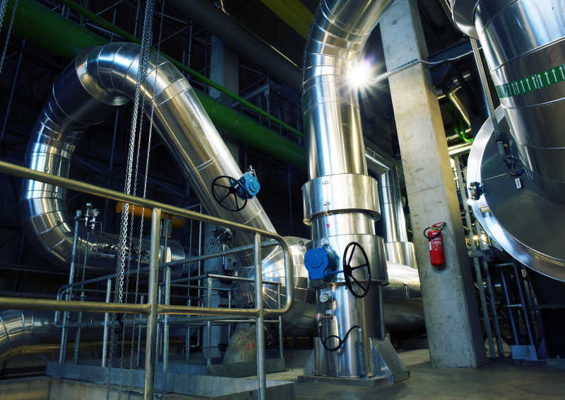 现代工业的电缆和管道