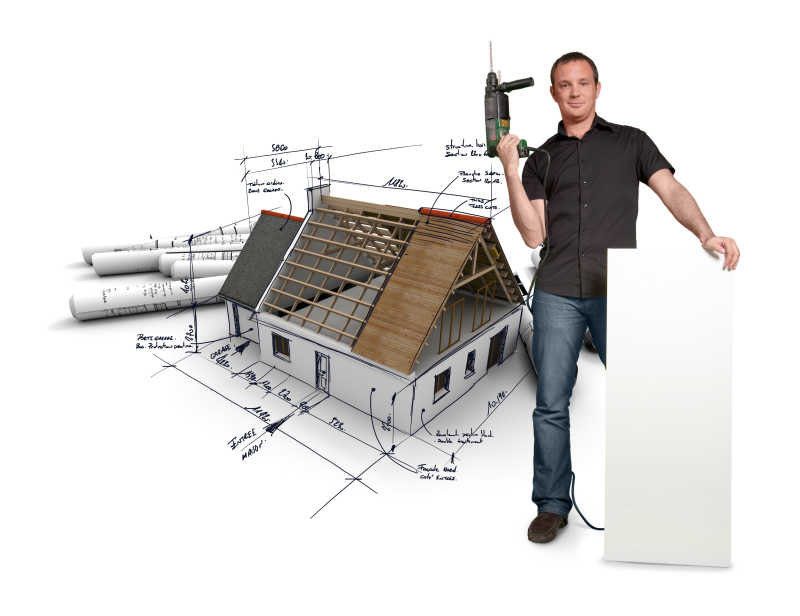拿着手电钻的人与蓝图的房子
