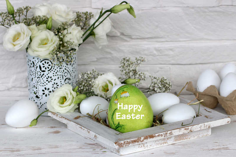 复活节绿色彩蛋