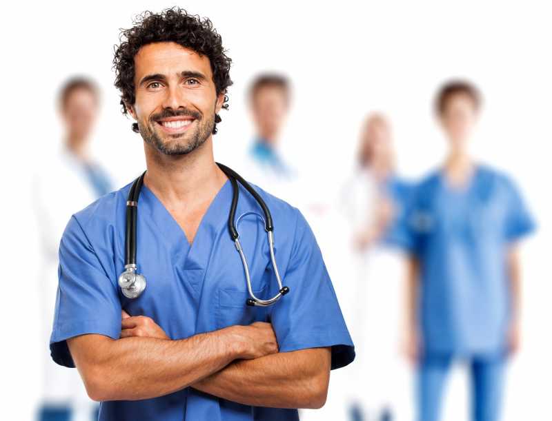 微笑的医疗人员