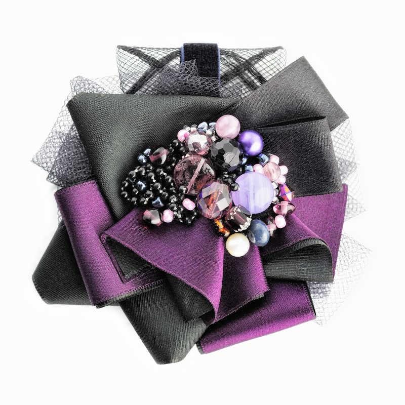 丝带和珠子做的花