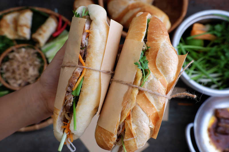 两个美味的越南面包