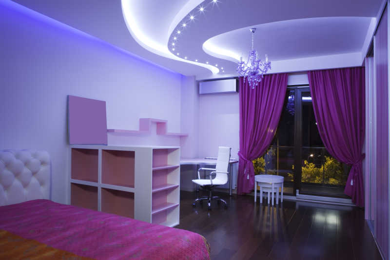紫色调的卧室装修设计