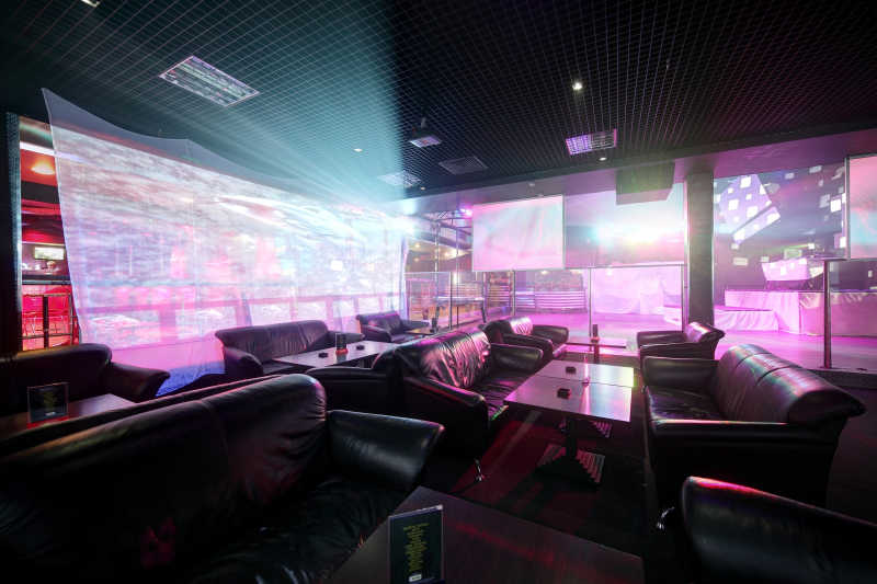 有灯光的欧式时尚夜总会