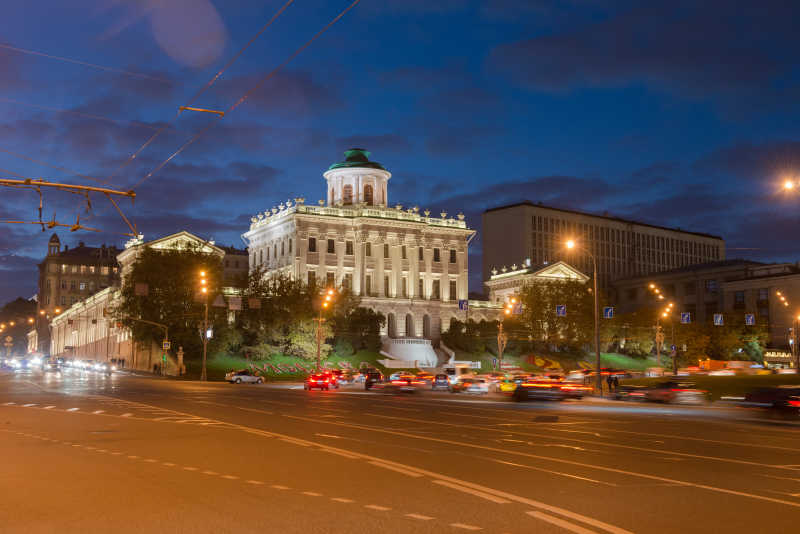 莫斯科夜景下的古建筑