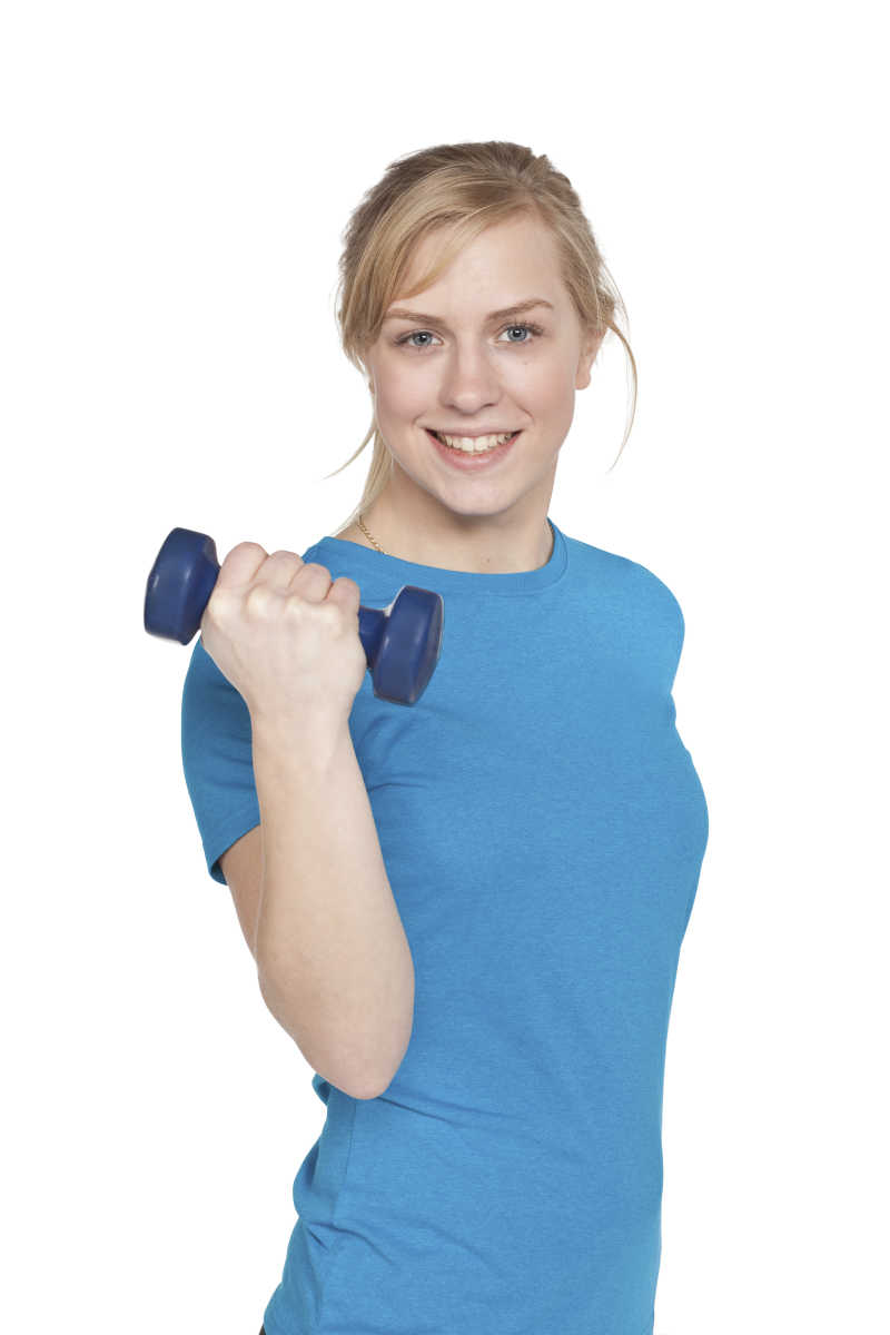 举哑铃的蓝衣美女