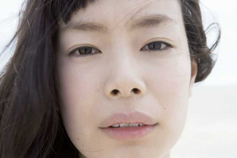 女人的面部特写