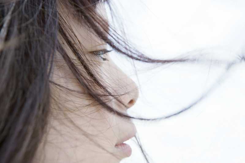 美女的脸部特写