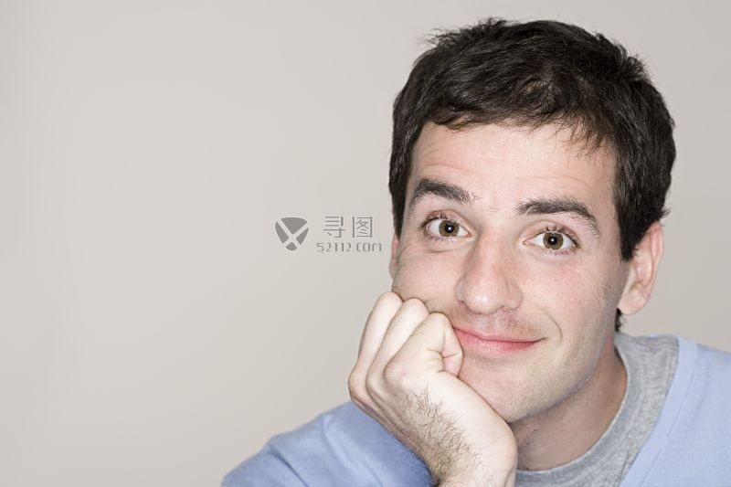 俏皮的男孩