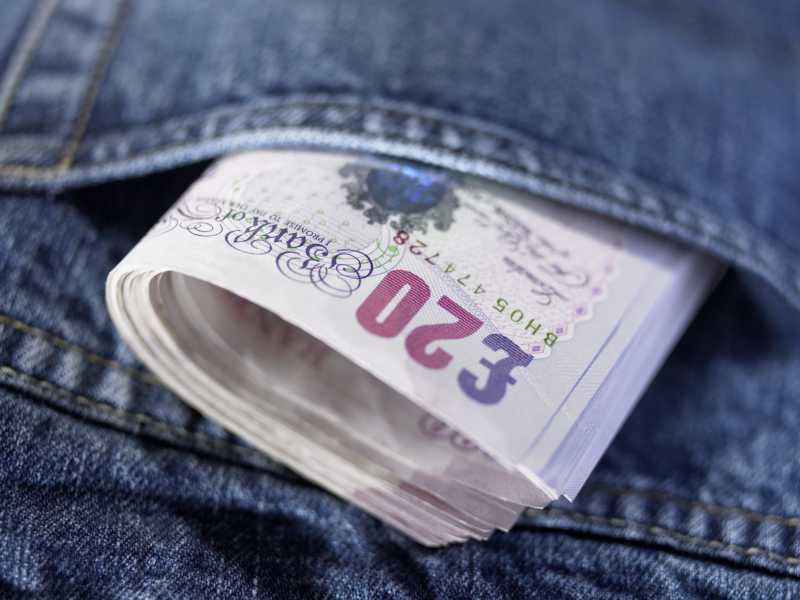 口袋里的纸币