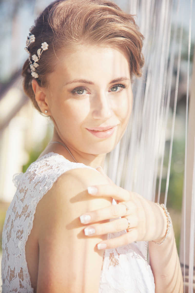 年轻漂亮的气质美女