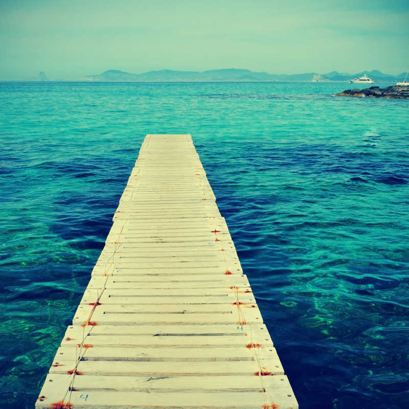 在福门特拉岛的SES illetes海滨路