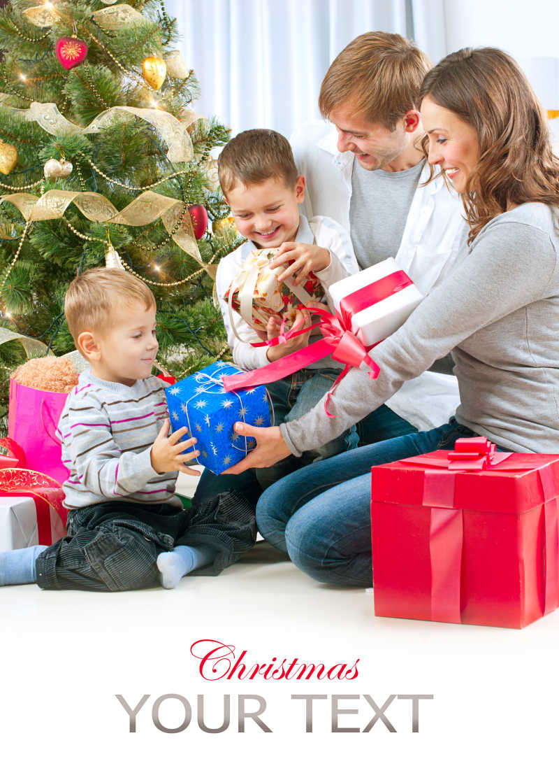 有孩子的圣诞家庭