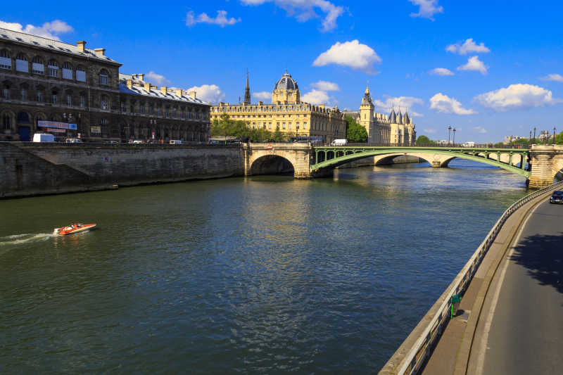 法国巴黎桥梁