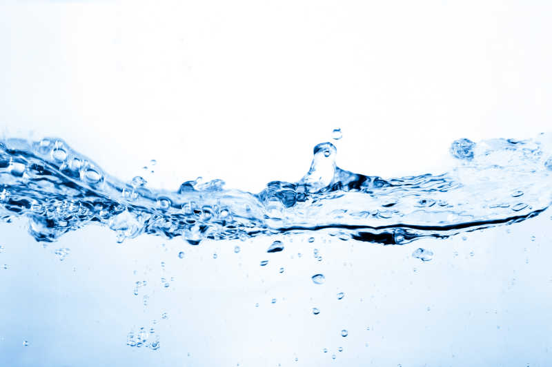 水和水中的气泡