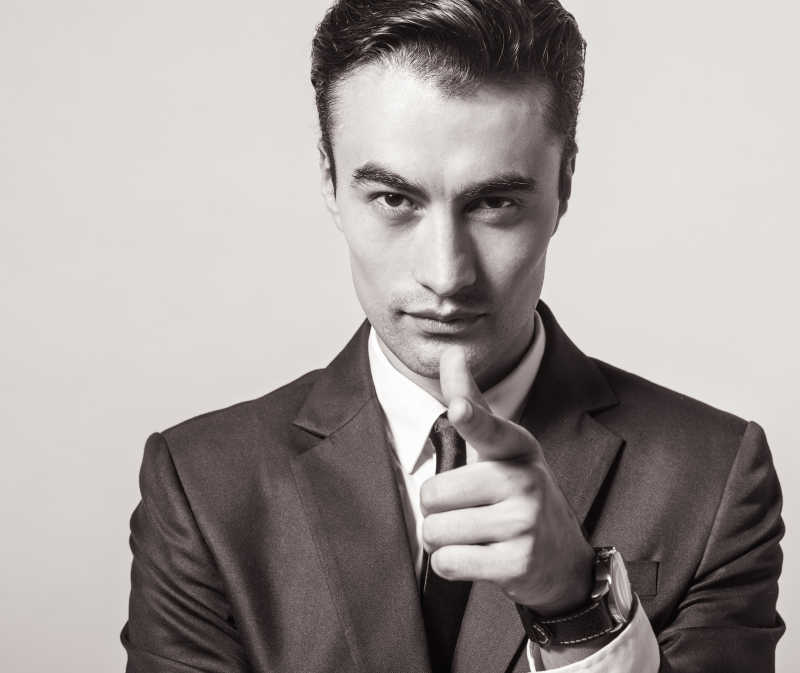 英俊年轻商人的画像