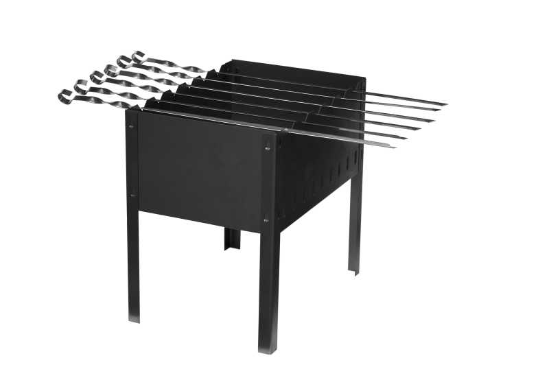 烤羊肉串的火盆